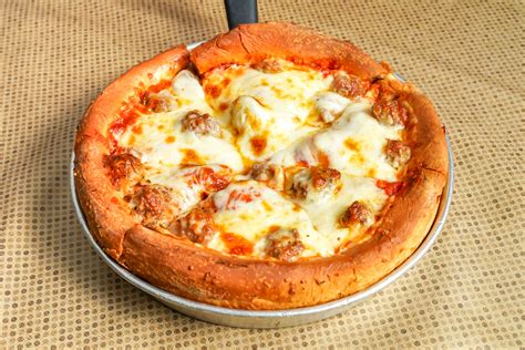 Connie pizza - 300. 16g. 720g. Connie's Pizza. Classic Thin Crust Pizzas. Thin Crust Single Serve Pizzas. Pizzeria Style Pizzas. Our premium sausage pizza is a savory combination of fennel and select herbs with pork for a traditional Italian sausage that is bold and flavorful.